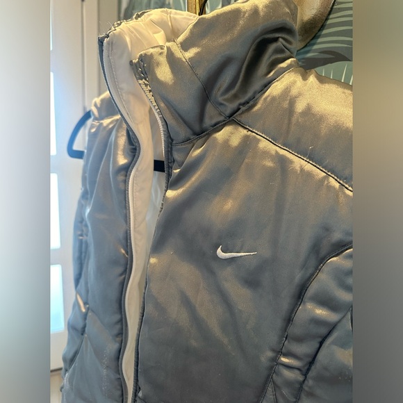Reversible Nike vest - Picture 4 of 9